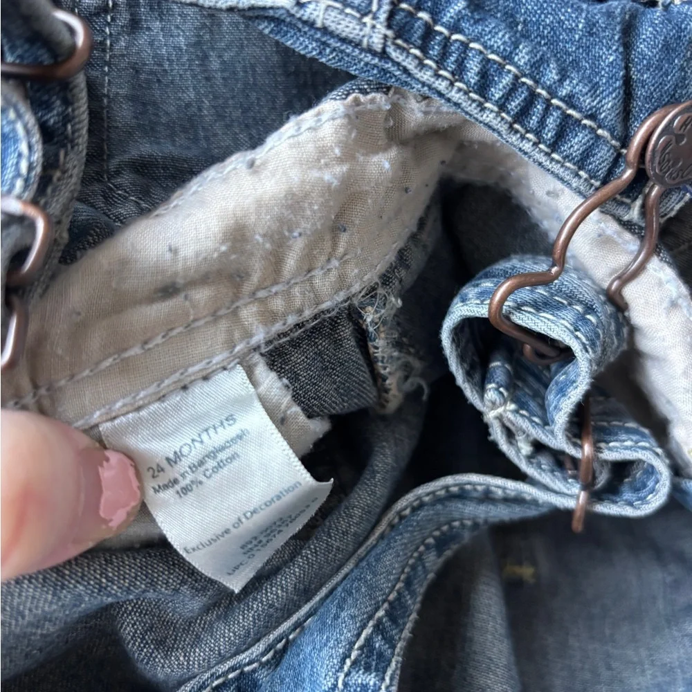 OshKosh B’gosh vestback denim overalls 24mo